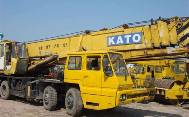 進(jìn)口吊車(chē)清關(guān)如何操作,機(jī)械設(shè)備清關(guān)流程 進(jìn)口吊車(chē)清關(guān)如何操作,機(jī)械設(shè)備清關(guān)流程